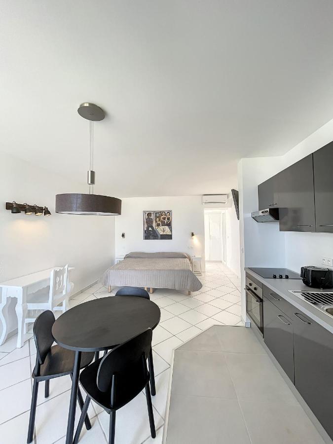 Le Domaine Anse Marcel Beach Resort Экстерьер фото